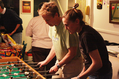 017-foosball08