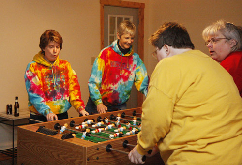 036-foosball09