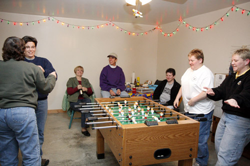 056-foosball09